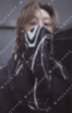 HAPPY THE 8 DAY [SCARF-8 style]