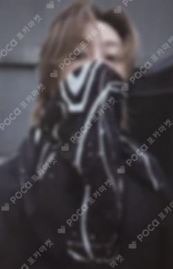 HAPPY THE 8 DAY [SCARF-8 style] THE 8 photocard image