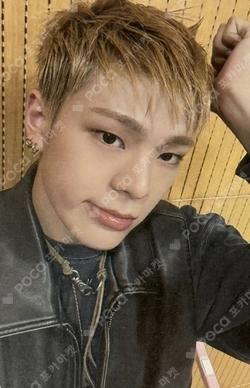 Rush of Joy fromm store Kim Junmin photocard image