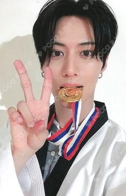 2025 Idol Star Athletics Championships Ian photocard image