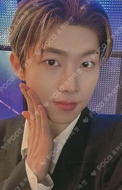 HOUSE OF TRICKY : SPUR xikers OFFICIAL PLATFORM HYUNWOO photocard image