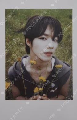 WHO WE ARE POP-UP STORE LUCKY DRAW JL photocard image