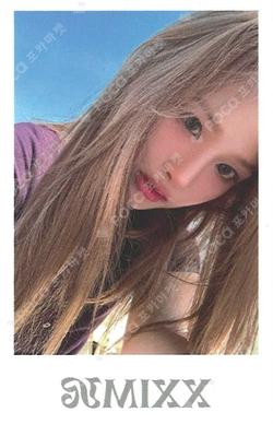 Blue Valentine EVERLINE LUCKY DRAW SULLYOON photocard image