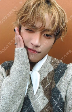 2026 SEASON'S GREETINGS YES24