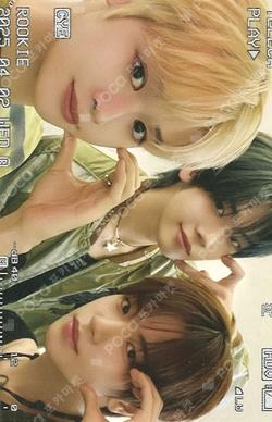 TELECA COLLECTION CARD 2025 K-POP ROOKIE RARE Unit photocard image