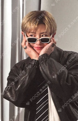 2025 CHANYEOL LIVE TOUR : 都市風景 (City-scape)│Epilogue RANDOM TRADING CARD SET CHANYEOL photocard image