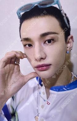 JYP JAPAN POPUP STORE 2025 ONLINE LUCKY CHANCE HYUNJIN photocard image