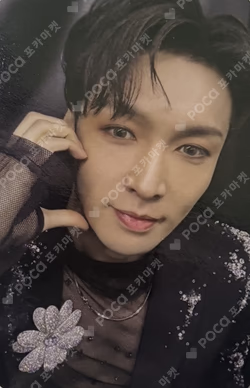 REVERXE Compact Ver. LAY photocard image