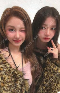 WE GO UP MUSICART Unit photocard image