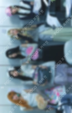 NOT CUTE ANYMORE WITHMUU Unit photocard image