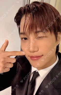 REVERXE Fanshowcase SM STORE WINNER KAI photocard image