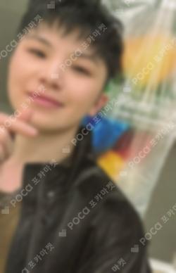 BEAM YIZHIYU LUCKY DRAW WOOZI photocard image