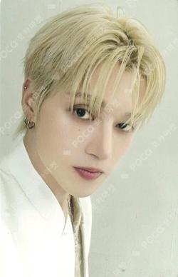 Ashes to Light HMV WOOYOUNG photocard image