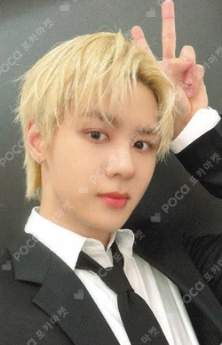 Eternal White APPLEMUSIC KUN photocard image