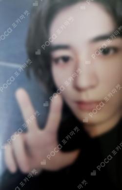 The Action YIZHIYU LUCKY DRAW LEEHAN photocard image