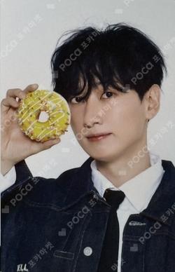 2026 SEASON'S GREETINGS WITHMUU EUNHYUK photocard image