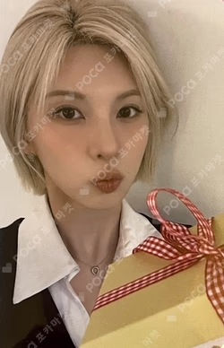 Fe3O4: FORWARD IDOUSTAGE BAE photocard image