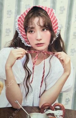 2026 SEASON'S GREETINGS SM STORE SEULGI photocard image
