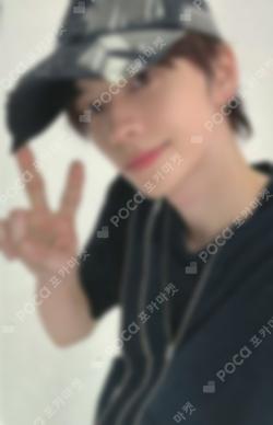 play hard WEVERSE JAPAN LUCKY DRAW SHINYU photocard image