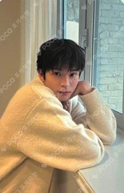 2026 SEASON’S GREETINGS [Offstage : Soft Days] STRIPE PAJAMA SET ASAHI photocard image