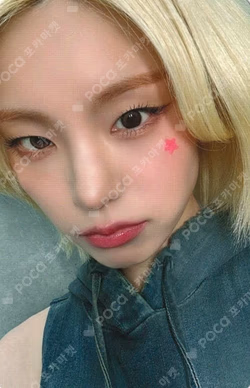 TUNNEL VISION WITHMUU YEJI photocard image