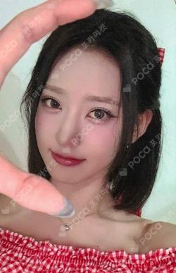 Lovestruck EVERLINE HWISEO photocard image