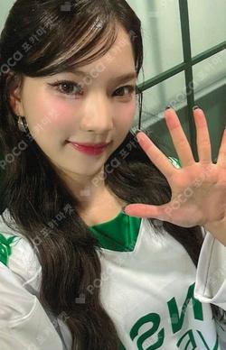 TIMA QQ MUSIC ISA photocard image