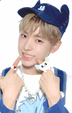 2026 SEASON'S GREETINGS RANDOM TRADING CARD SET B ver.