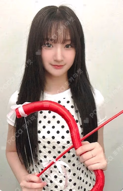 SWICY EVERLINE YUNHA photocard image