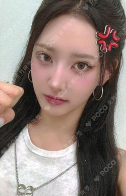 Lovestruck EVERLINE HWISEO photocard image