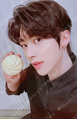 BLUE PARADISE YIZHIYU RICKY photocard image