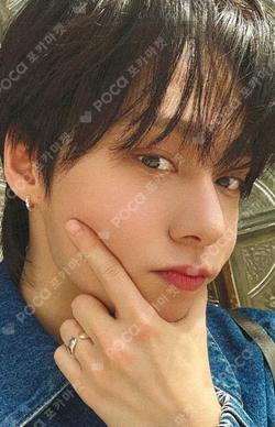 ONEUS 2025 FAN CONCERT 'Between the Earth and the Moon Pt.3' in JAPAN TRADING CARD SET HWANWOONG photocard image
