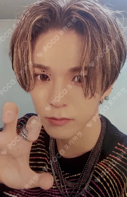 THE SECOND STEP : CHAPTER TWO PHOTOBOOK ver. DEEP BLUE ver.