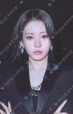 FOREVER the SameE LUCKY DRAW RORA photocard image