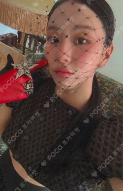 LIL FANTASY vol.1 REWARD CHAEYOUNG photocard image