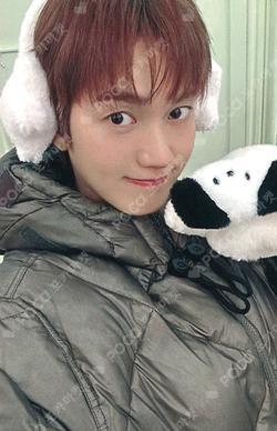 UNBROKEN JUMP UP SEUNGJUN photocard image