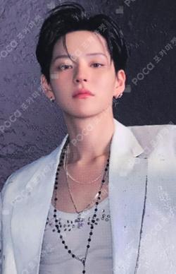 LOVE PULSE the SameE LUCKY DRAW YOSHI photocard image