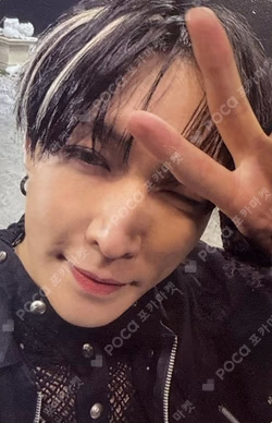 REVERXE EX-VISION Ver. LAY photocard image