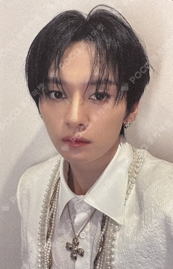 Hollow OFFLINE EVENT LEE KNOW photocard image