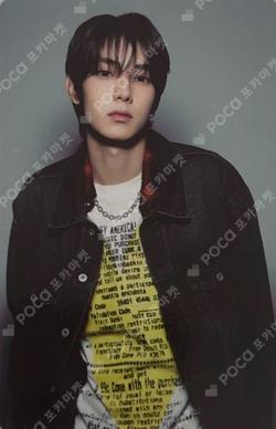 BOYS II PLANETArchive Exhibition ‘AFTER, JOURNEY’ HOLDER &  PHOTOCARD SET CHUEI LI YU photocard image