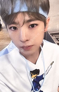 COLOR HOUSE OF KPOP YUSHI photocard image