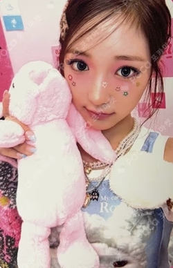 2026 SEASON'S GREETINGS [KiiiKiii POP INTO COMIC]