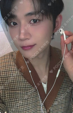 As I am WHOSFAN HYEONGSEOP photocard image