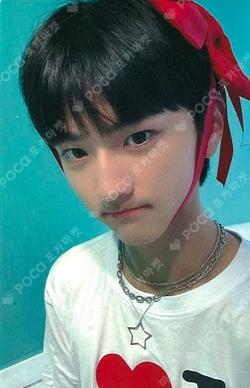 UNDENIABLE JUMP UP Kaedan photocard image