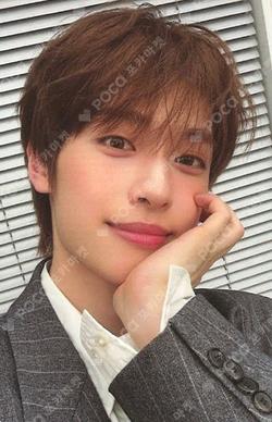 2026 SEASON'S GREETINGS [SUPER NORMAL] Gaon photocard image