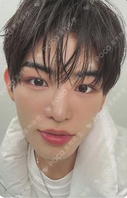 2026 KickFlip FAN-CON [From KickFlip, To WeFlip] TRADING CARD Minje photocard image