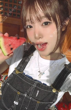 YENA 2026 Season’s Greetings [YENA’s Little Seasons] EVERLINE