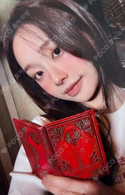 XO, My Cyberlove OLIVEYOUNG POP-UP STORE CYBERLOVE T - SHIRT Chuu photocard image