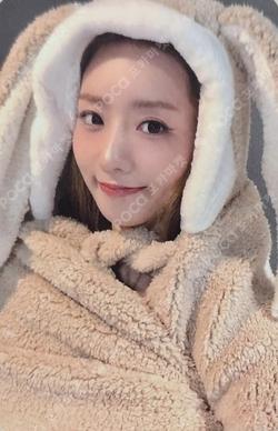 RE : LOVE APPLEMUSIC BoMi photocard image