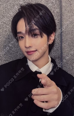 HOUSE OF TRICKY : WRECKING THE HOUSE MAKESTAR YUJUN photocard image